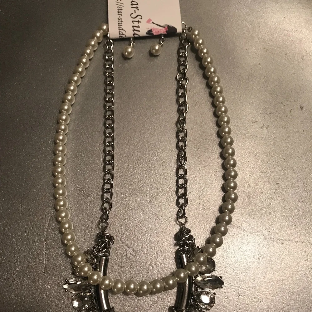 Nwt Women's Faux Pearl Crystal Necklace Earrings Statement Set